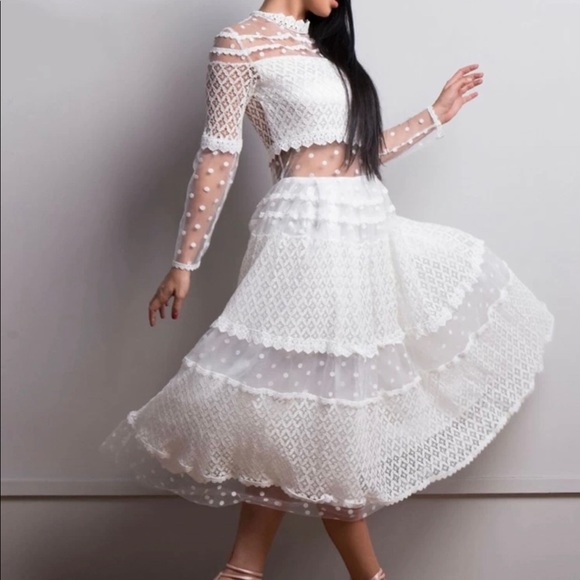 Clothes - Picture 6 of 6